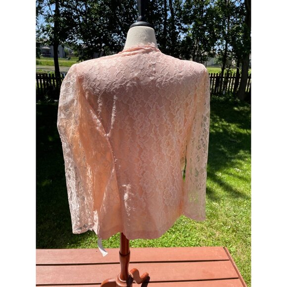 Vintage Lauren Nicole Pink Lace Lined Blouse With Button Detail & Scalloped Trim - Picture 3 of 8